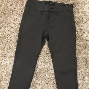 Liverpool jean NWT moss green - sexy & comfy